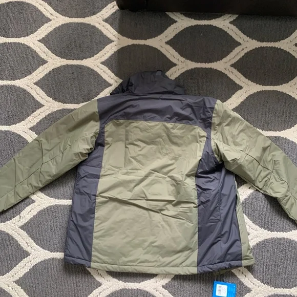 Columbia Men's Insulated Winter Jacket